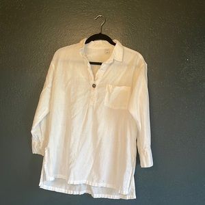 White Old Navy 55% Linen Tunic